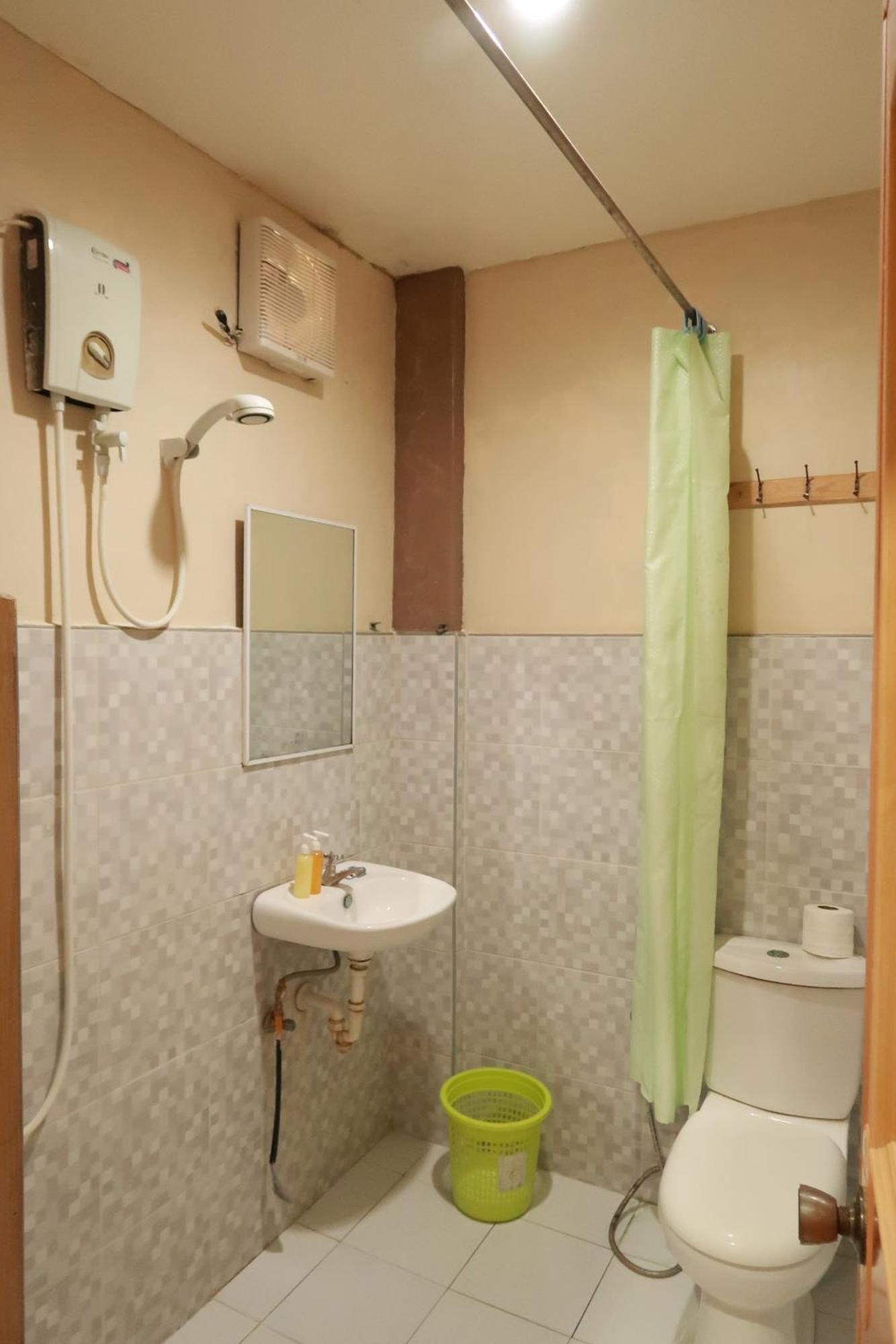 Jo-Cris Apartelle Lapu-Lapu City Exterior foto