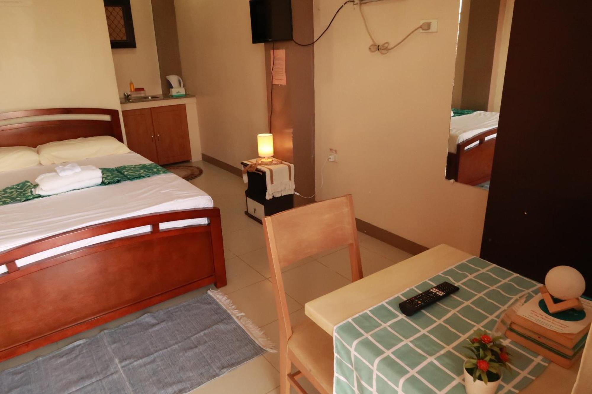 Jo-Cris Apartelle Lapu-Lapu City Exterior foto